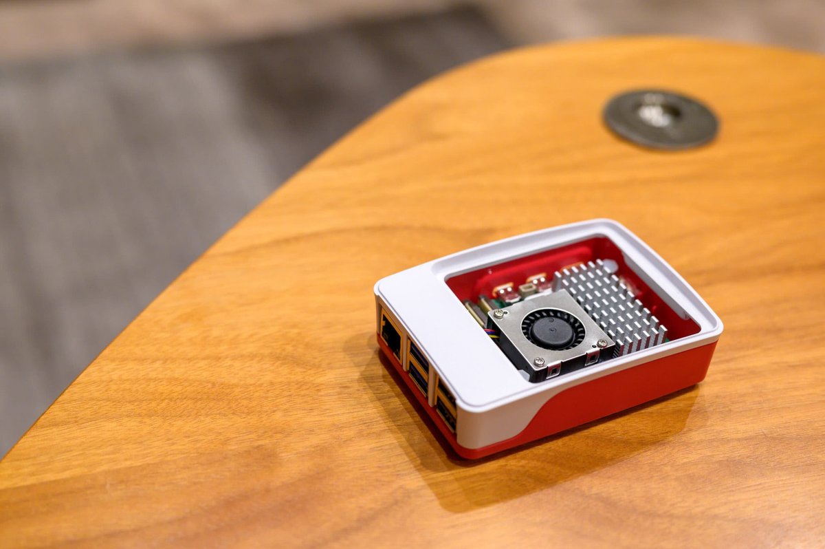 Raspberry Pi 5 を購入